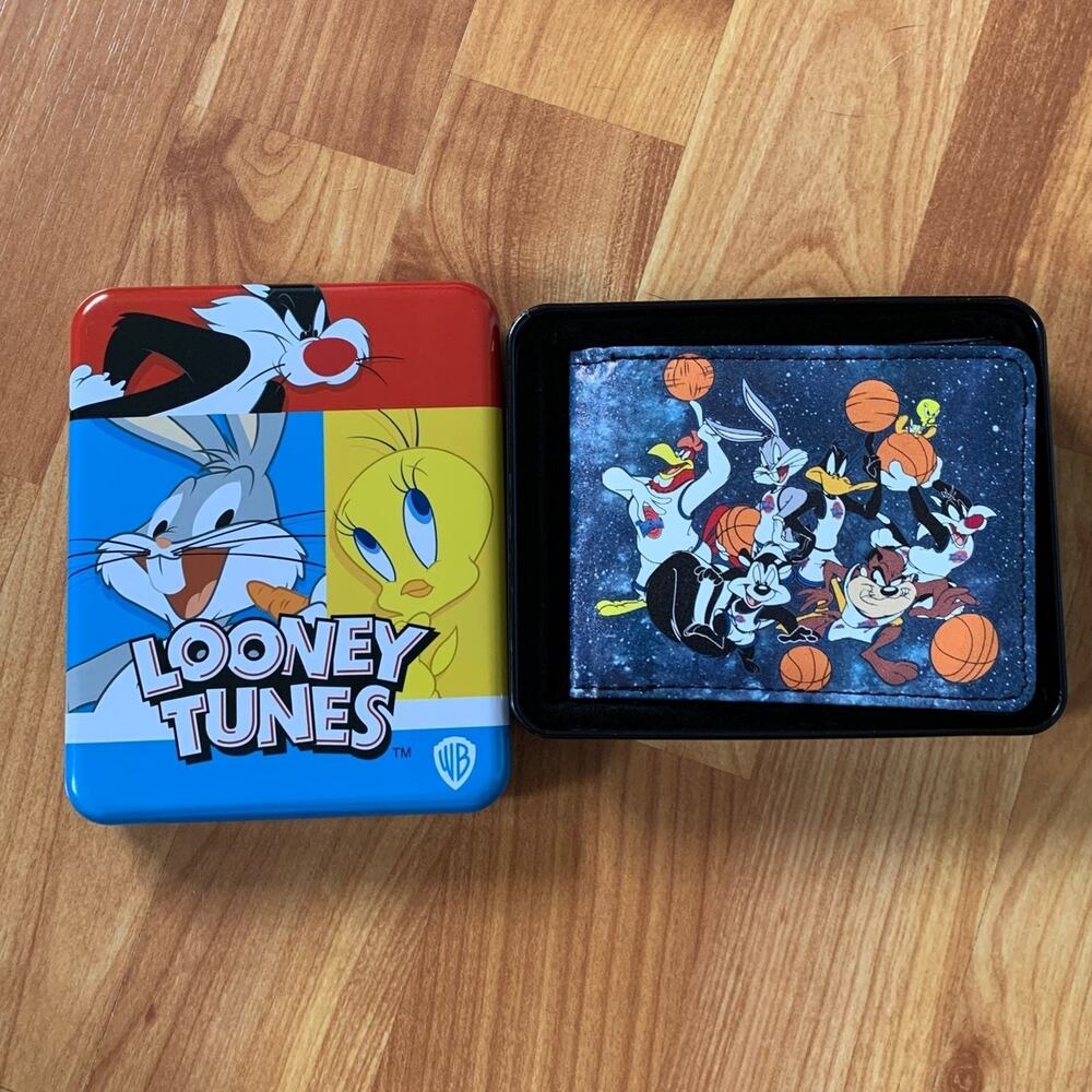 Space Jam‎ wallet
